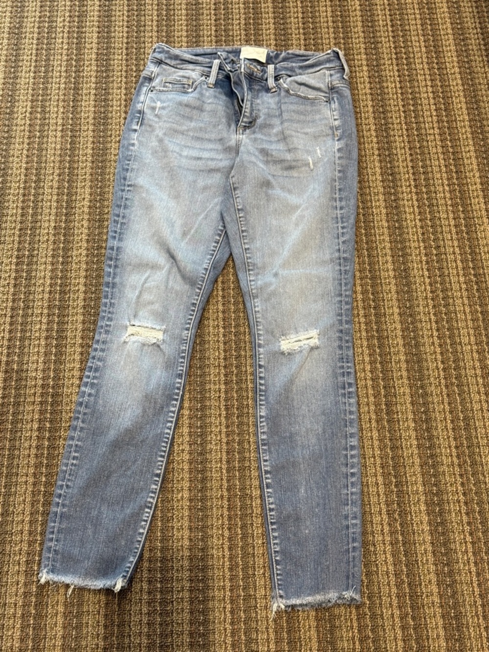 Universal Thread Light Blue Distressed Skinny Jeans